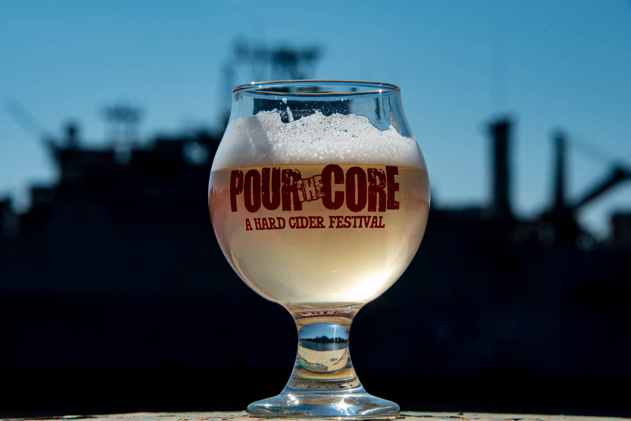 Pour The Core 2019-6726 - Photo by Karl Mischler, Jr